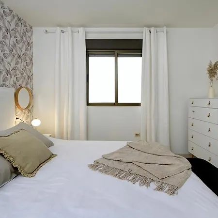 Apartamento con terraza en el centro de Granada QH San Juan de Dios-3